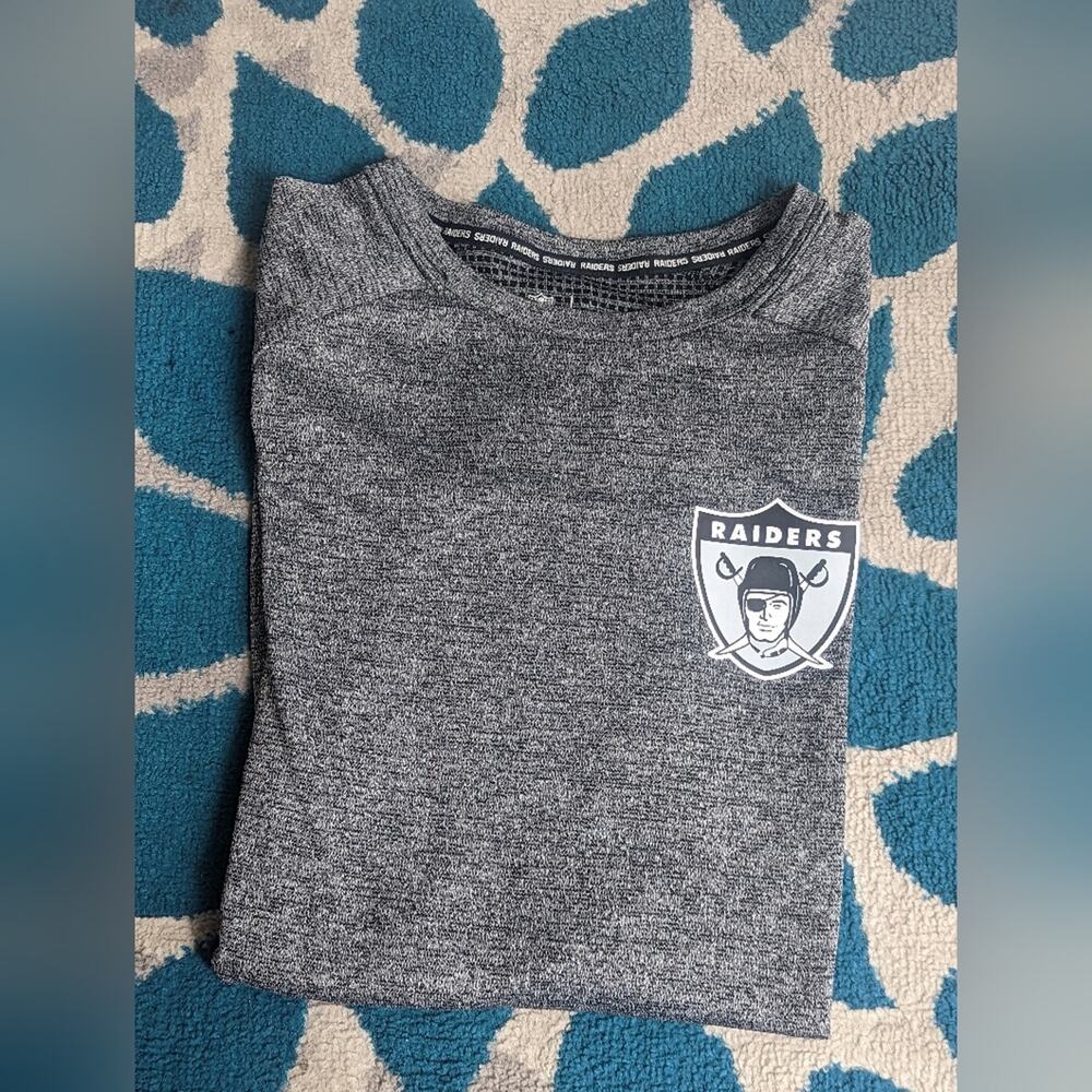 ·Raiders branded Nike Shirt, medium - Picture 7 of 7